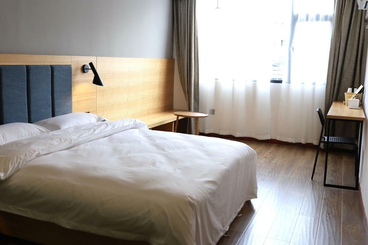 Travel Light Inn Guilin Exterior foto